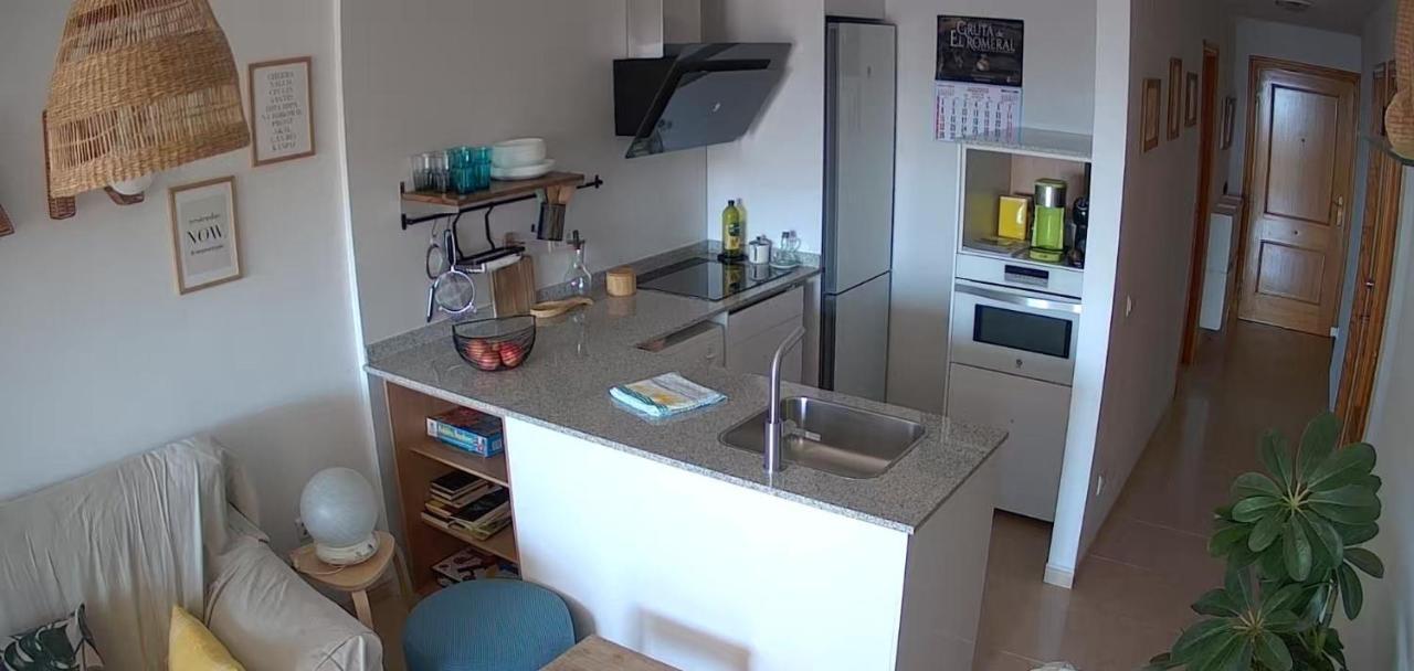 Apto. Con Wifi, Piscina, Vistas Al Mar Y Parking. Apartament