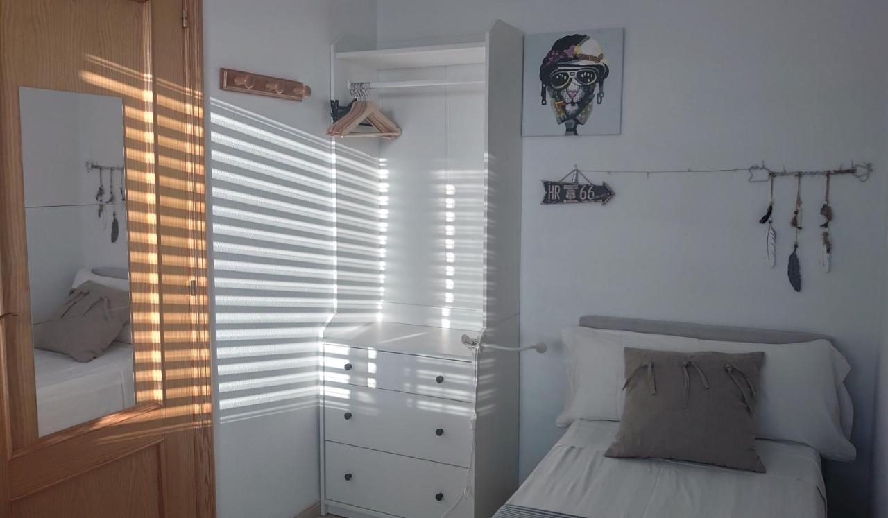 Apartament Apto. Con Wifi, Piscina, Vistas Al Mar Y Parking.