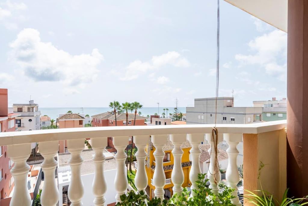 Apartament Apto. Con Wifi, Piscina, Vistas Al Mar Y Parking.