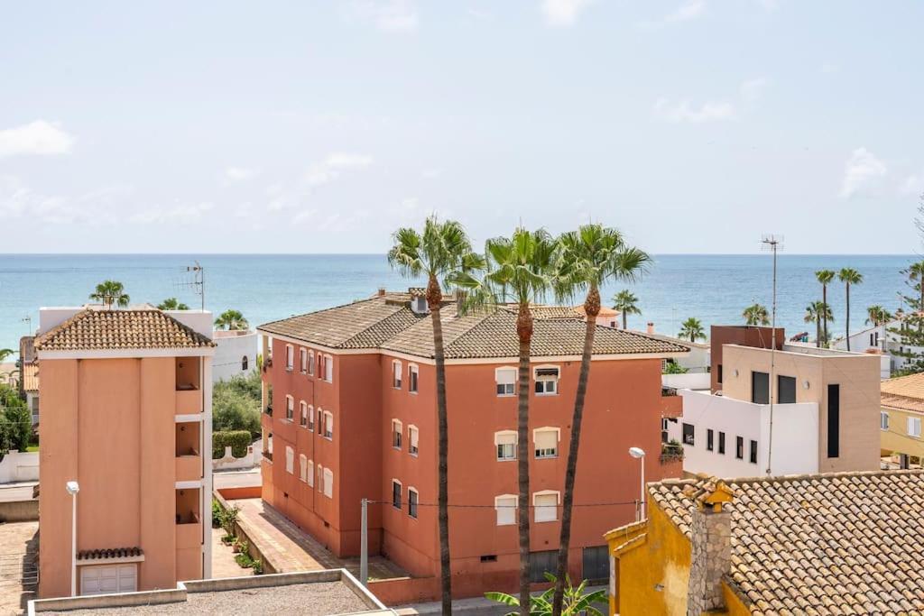 Apto. Con Wifi, Piscina, Vistas Al Mar Y Parking. Apartment *